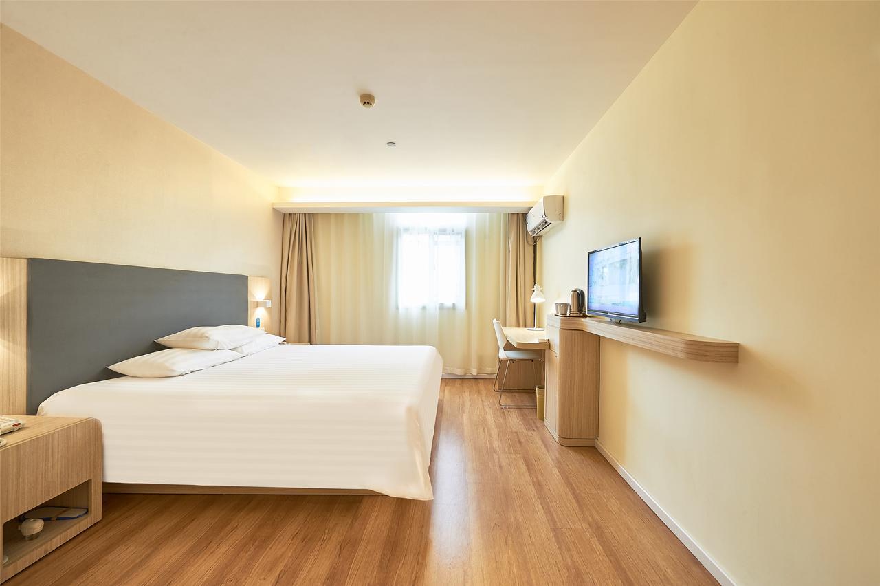 Hanting Hotel Zhuhai Gongbei Port Qinglv Nanlu Branch Екстериор снимка