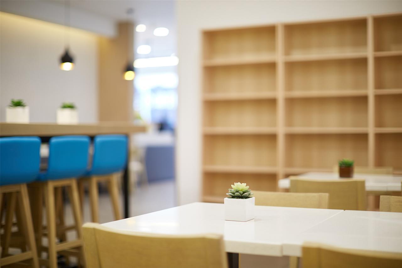 Hanting Hotel Zhuhai Gongbei Port Qinglv Nanlu Branch Екстериор снимка