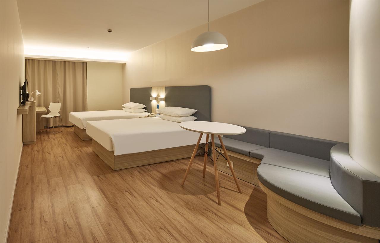 Hanting Hotel Zhuhai Gongbei Port Qinglv Nanlu Branch Екстериор снимка