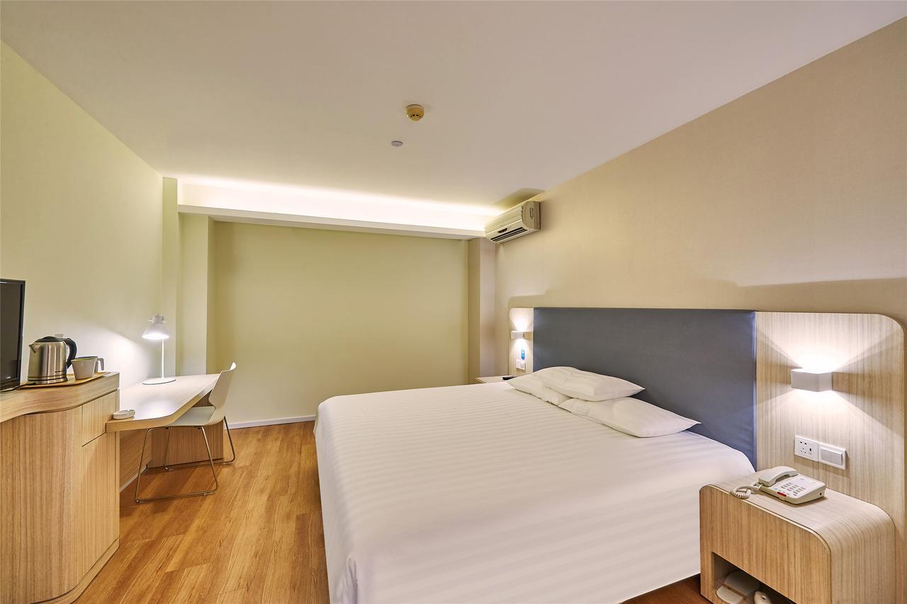 Hanting Hotel Zhuhai Gongbei Port Qinglv Nanlu Branch Екстериор снимка