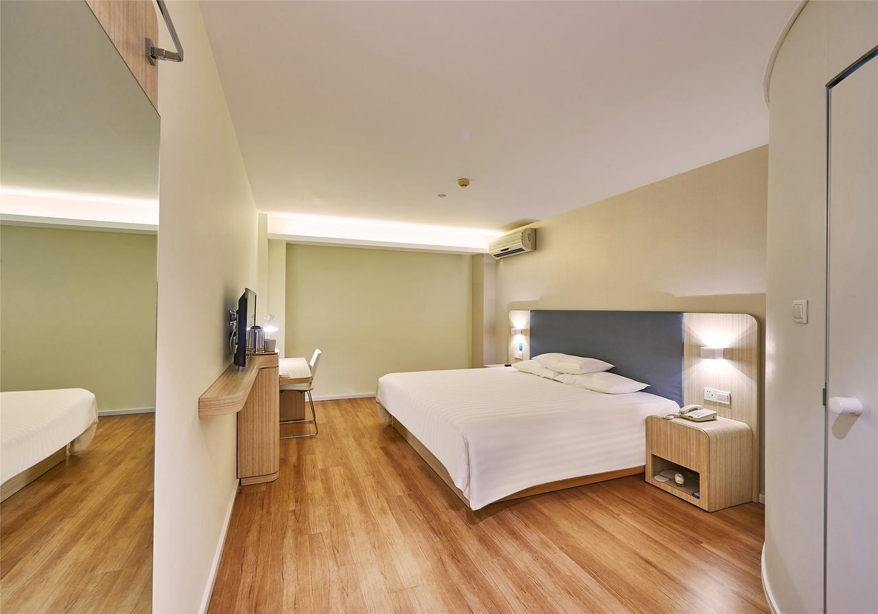 Hanting Hotel Zhuhai Gongbei Port Qinglv Nanlu Branch Екстериор снимка